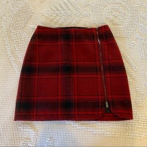 Red and Black Plaid Hollister Skirt